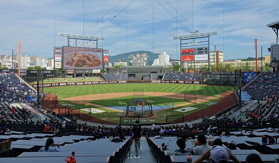 Стадион «Daejeon Hanwha Life Ballpark»