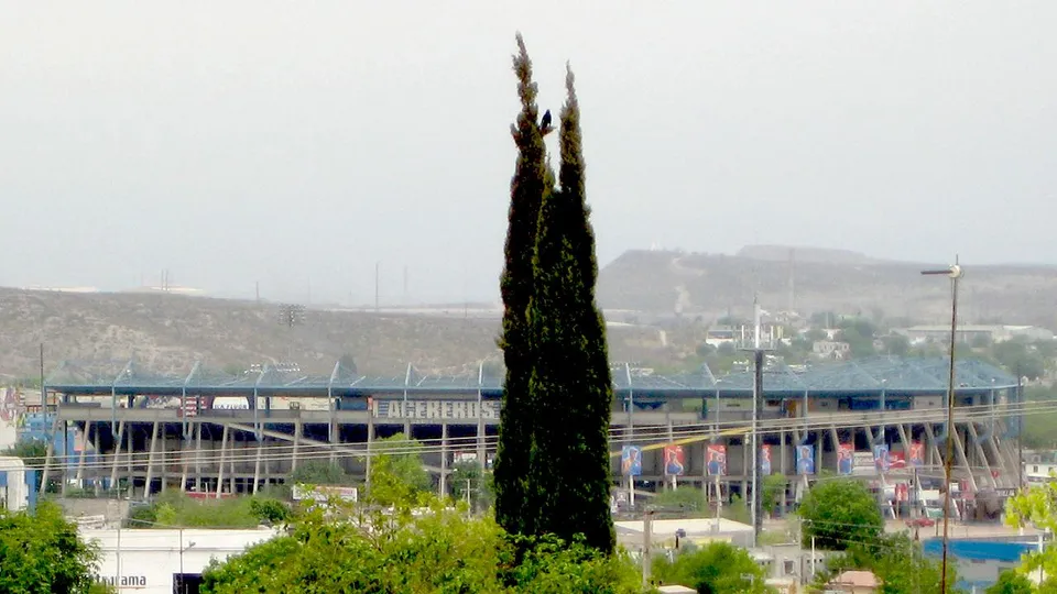 Стадион «Estadio de Beisbol Monclova»