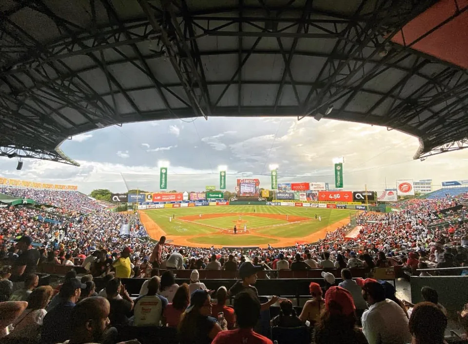 Стадион «Estadio Quisqueya»
