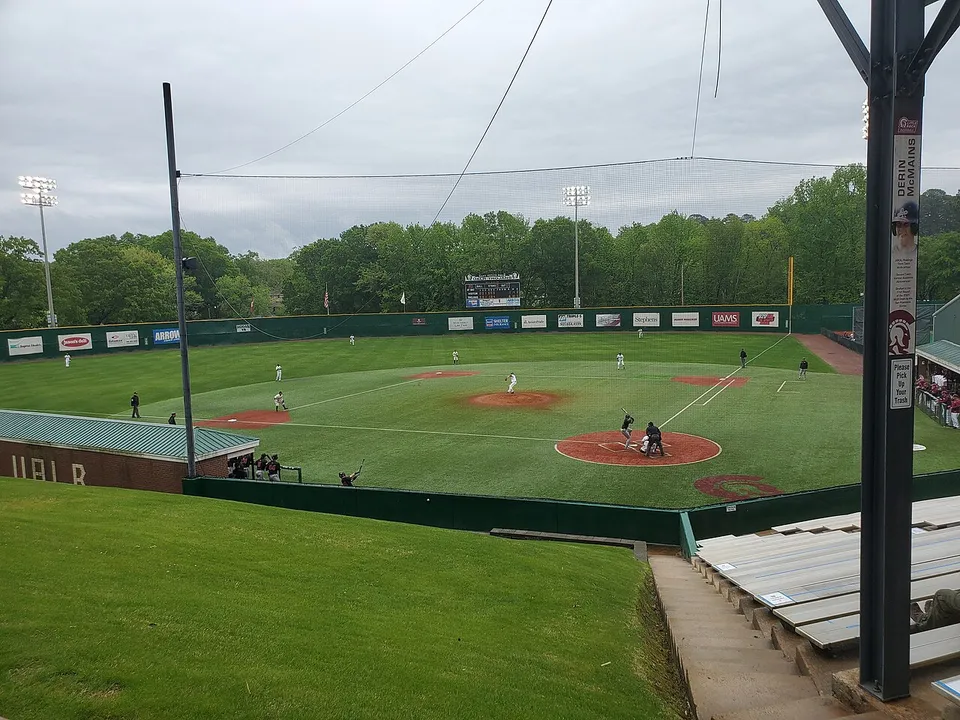 Стадион «Gary Hogan Field»