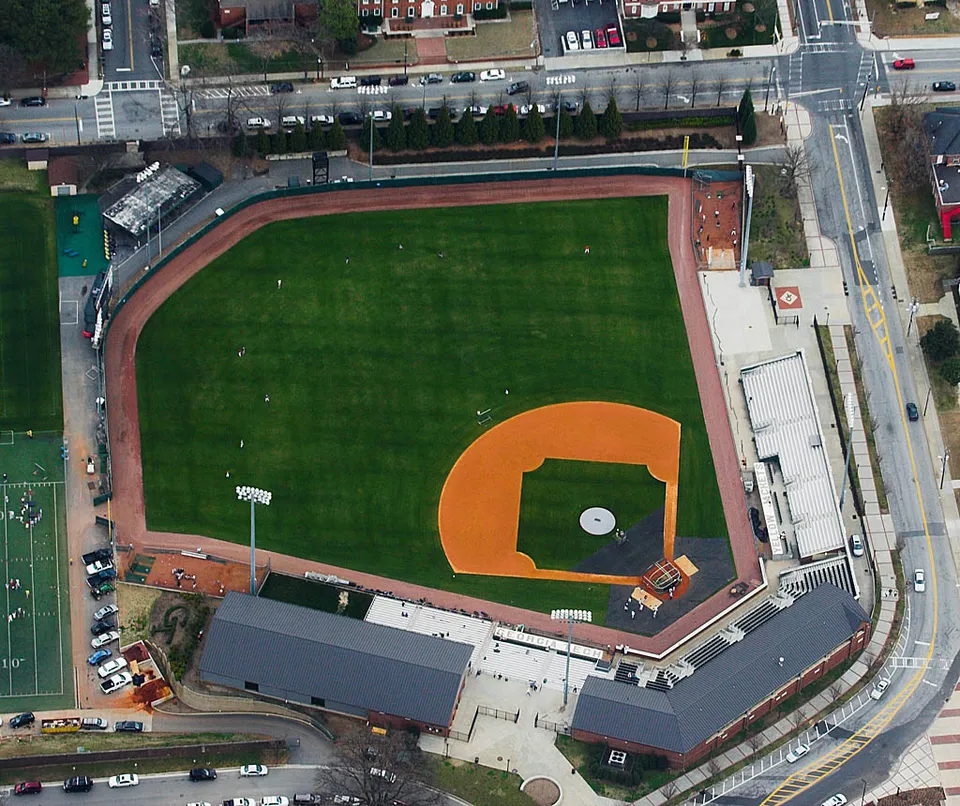Стадион «Russ Chandler Stadium»