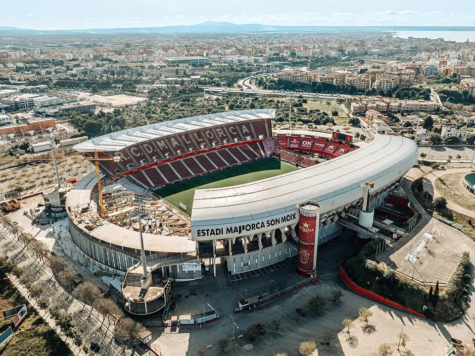 Арена «Estadio Son Moix»