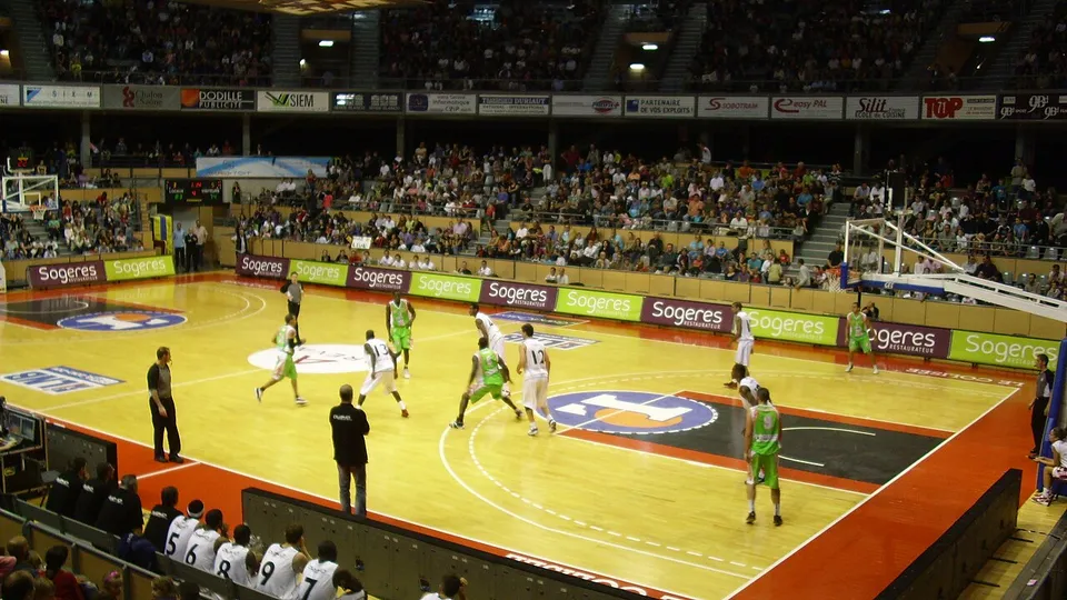 Арена «Le Colisee»