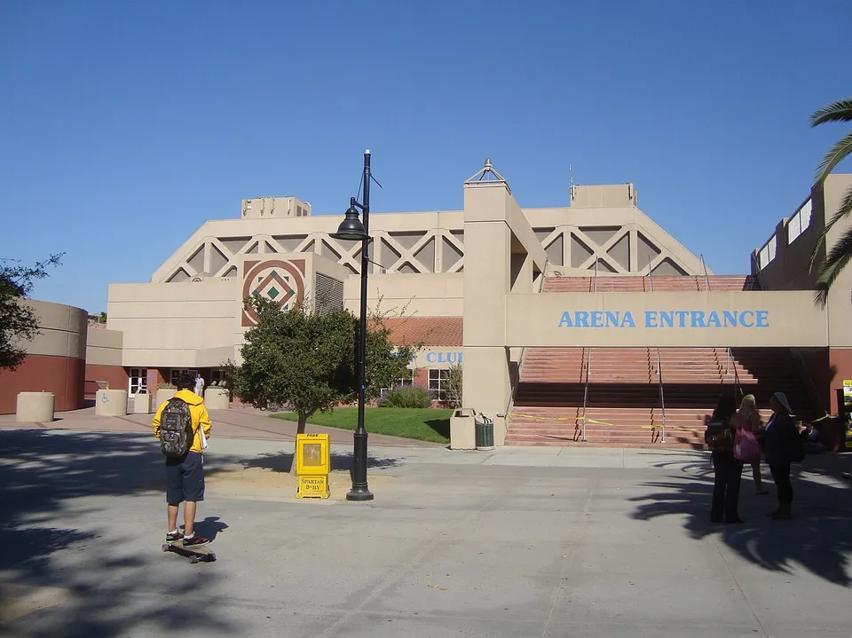 Арена «Provident Credit Union Event Center»