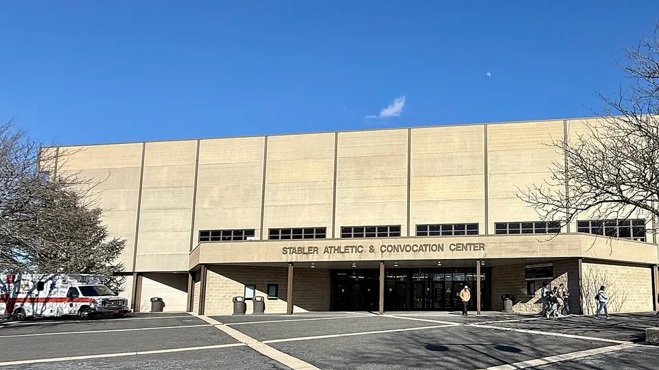 Арена «Stabler Arena»