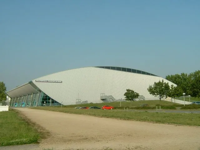 Арена «Suwag Energie Arena»