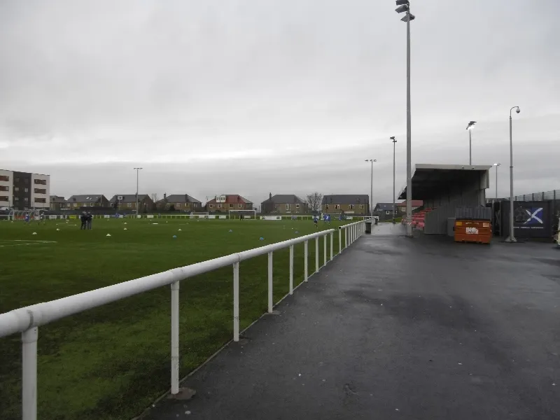 Стадион «Ainslie Park»