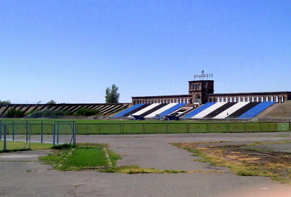 Стадион «Алашкерт (стадион)»