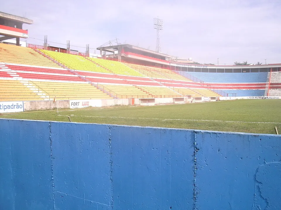 Стадион «Estadio Benedito Teixeira»