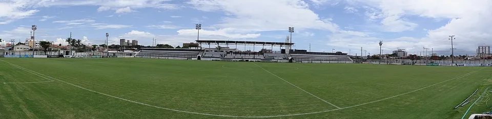 Стадион «Estadio Carlos de Alencar Pinto»