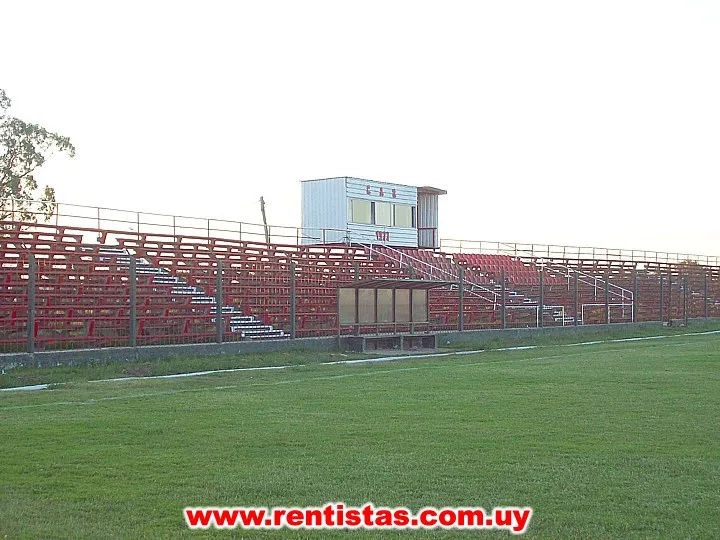 Стадион «Estadio Complejo Rentistas»