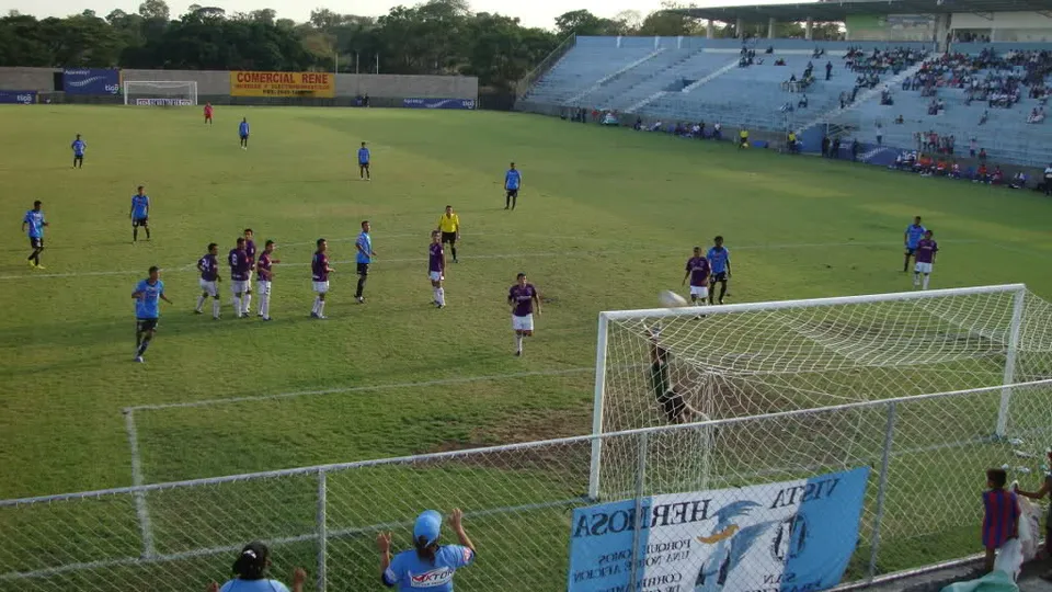 Стадион «Estadio Correcaminos»