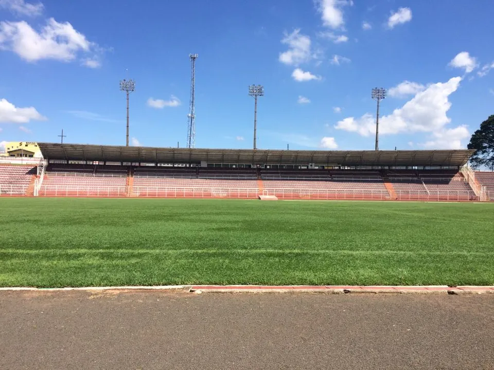 Стадион «Estadio Dr. Alfredo de Castilho»
