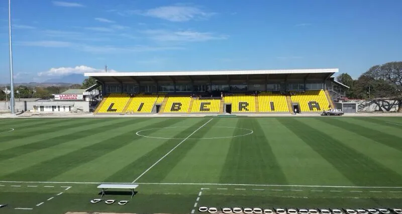 Стадион «Estadio Edgardo Baltodano Briceno»