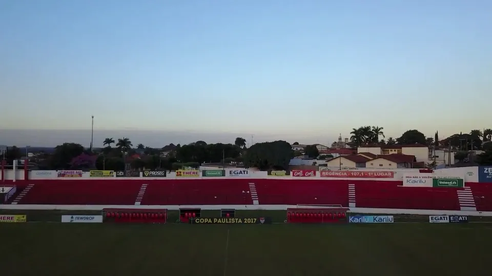 Стадион «Estadio Municipal Gilberto Siqueira Lopes»