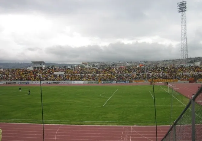 Стадион «Estadio Olimpico Ibarra»
