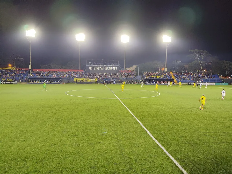 Стадион «Estadio Ricardo Gregor»