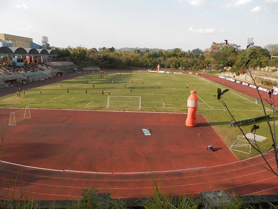 Стадион «Estadio Universitario UES»