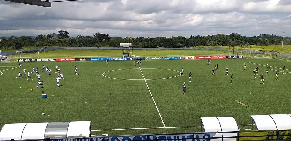 Стадион «Estadio Virgilio Tejeira»
