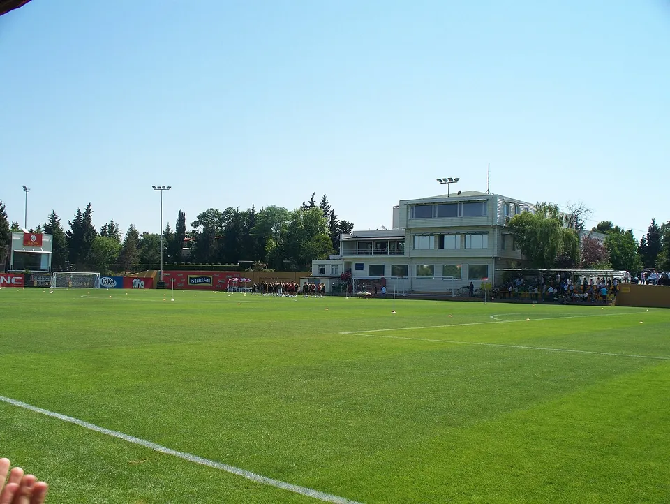 Стадион «Florya Metin Oktay Tesisleri»