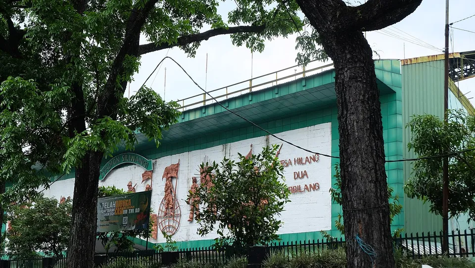 Стадион «Gelora Bandung Lautan Api Stadium»