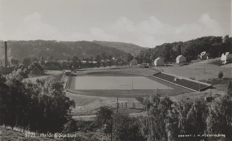Стадион «Halden Stadion»