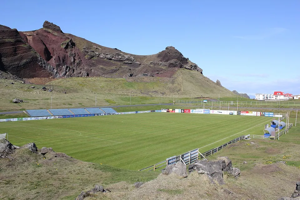 Стадион «Hasteinsvöllur»