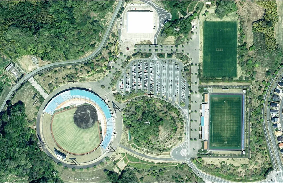 Стадион «Hawaiians Stadium Iwaki»