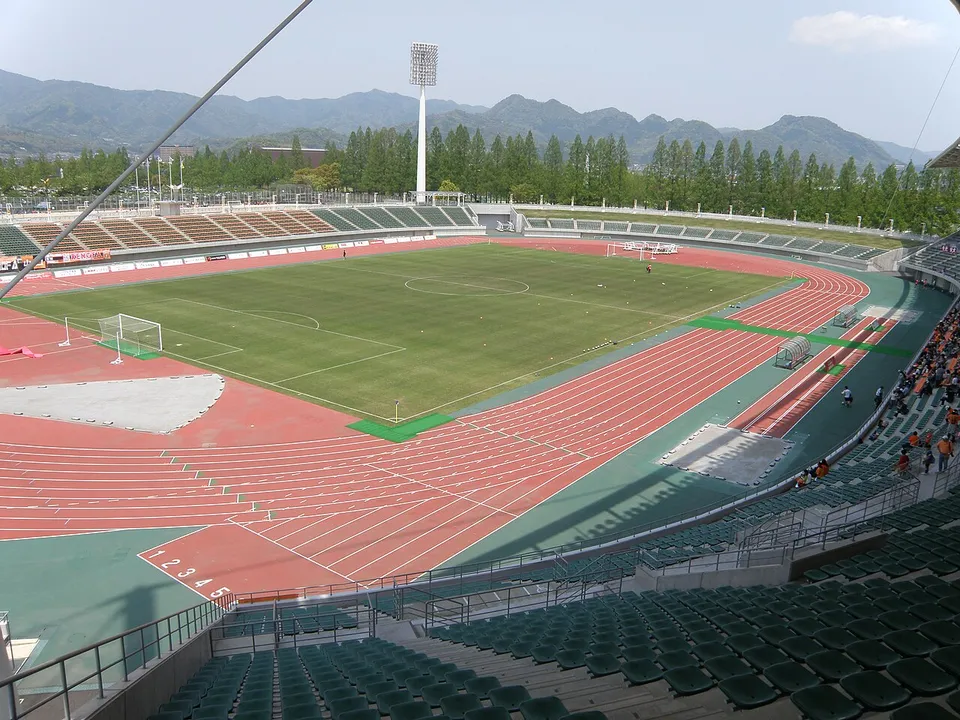 Стадион «Ishin Me-Life Stadium»