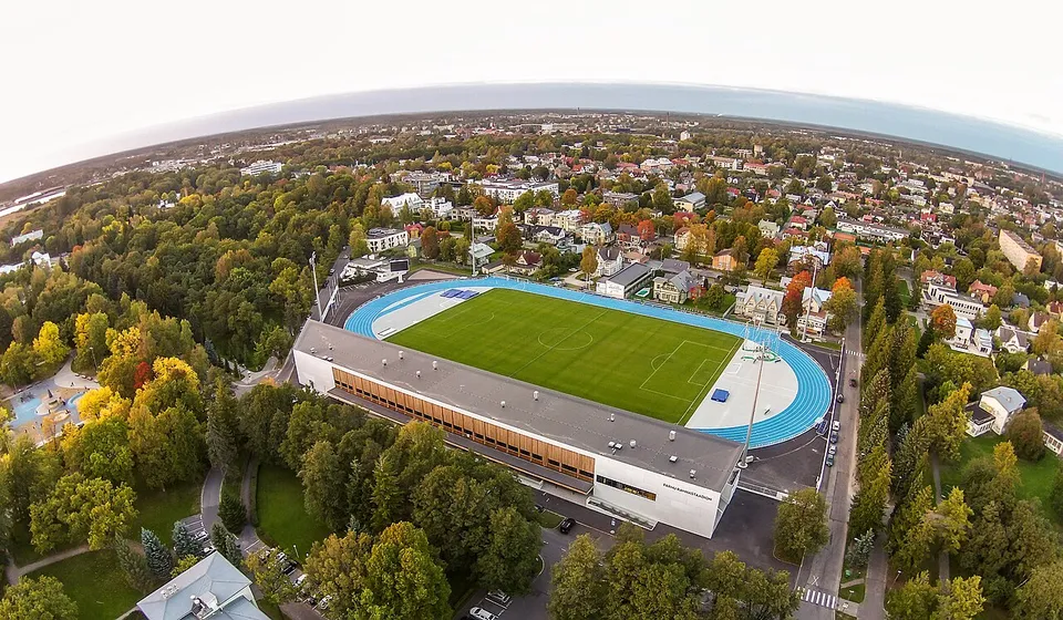 Стадион «Parnu Rannastaadion»