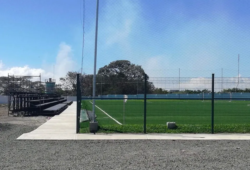 Стадион «Rafael Bolanos Stadium»