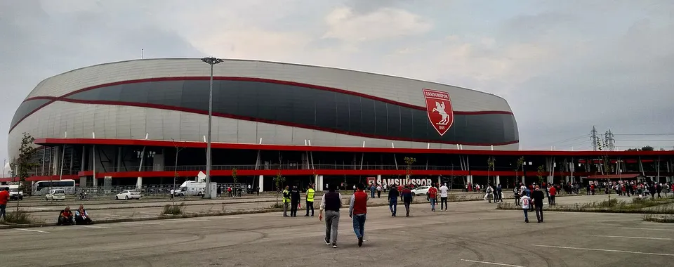 Стадион «Самсун 19 Мая»