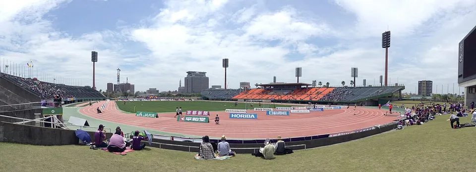 Стадион «Shiranami Stadium»