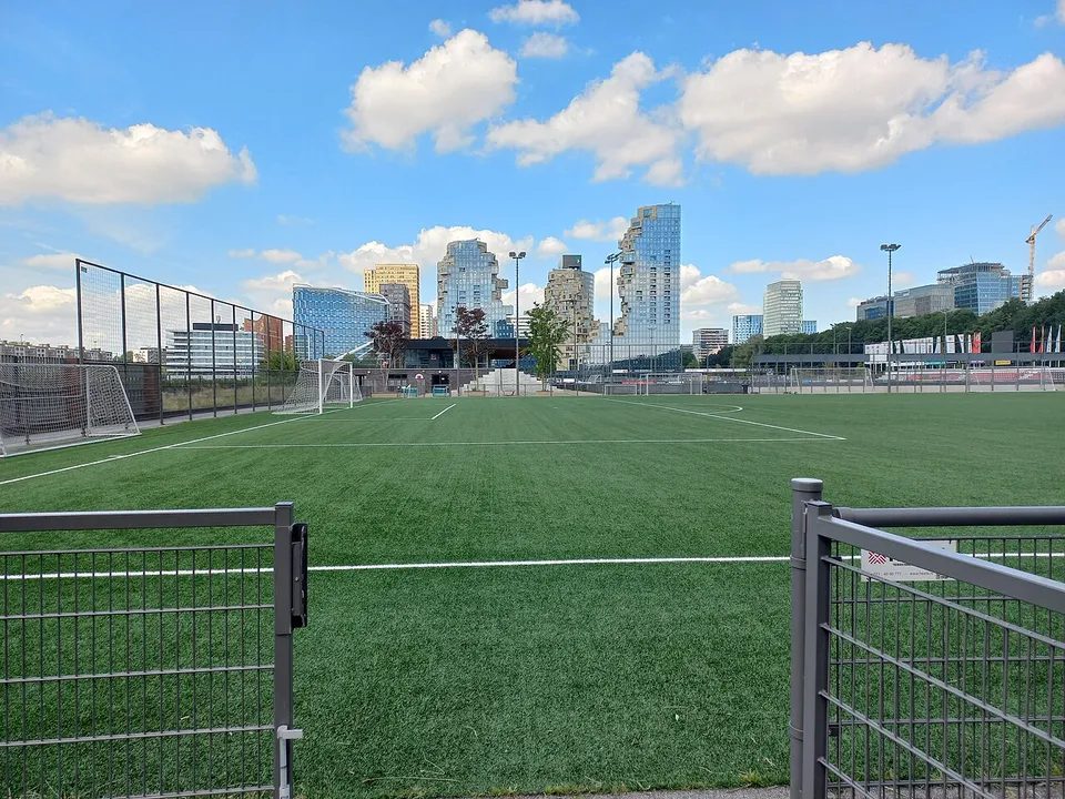 Стадион «Sportpark Goed Genoeg»