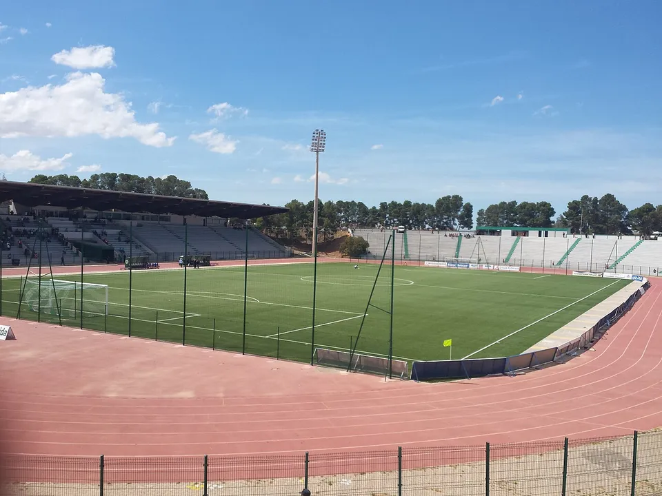 Стадион «Stade d'Honneur»