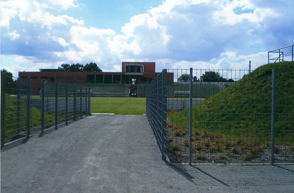 Стадион «Stadion am Hölzchen»
