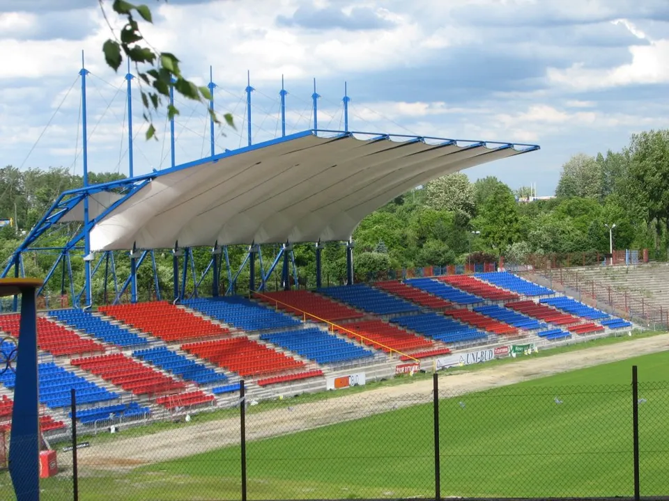Стадион «Stadion Edwarda Szymkowiaka»
