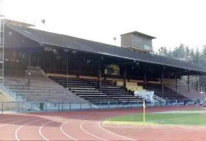 Стадион «Stadion Neufeld»