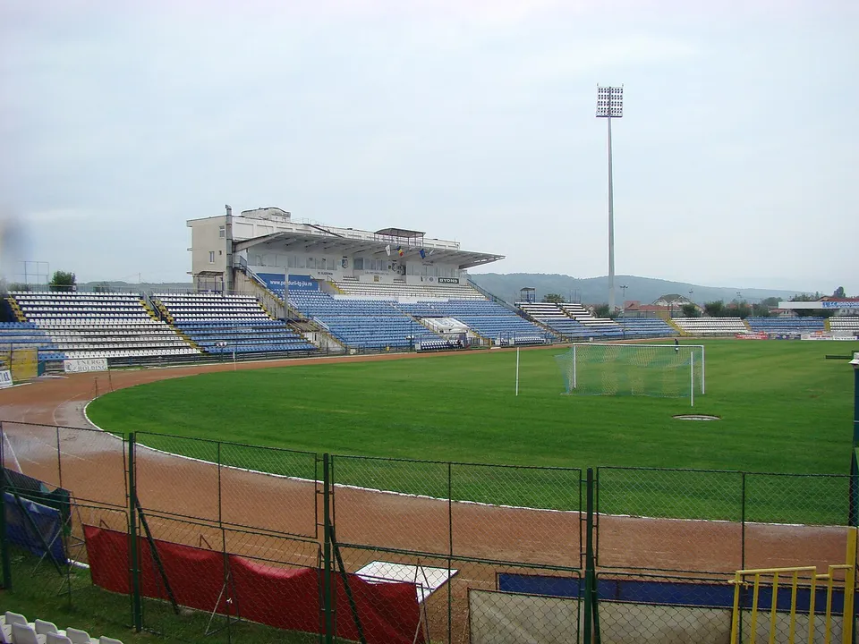 Стадион «Stadionul Tudor Vladimirescu»
