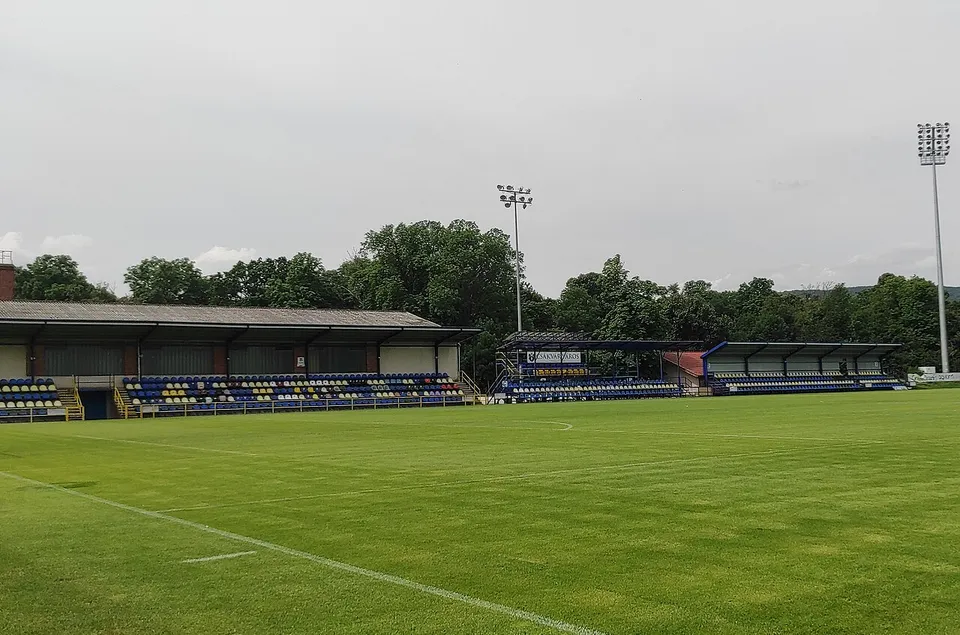Стадион «Tersztyanszky Odon Sportkozpont»