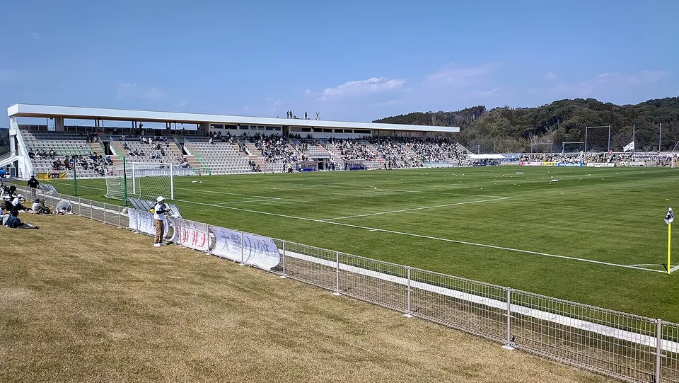 Стадион «Unilever Stadium Shintomi»