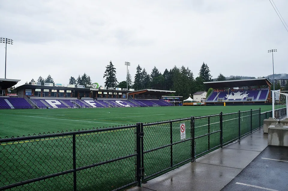 Стадион «Westhills Stadium»