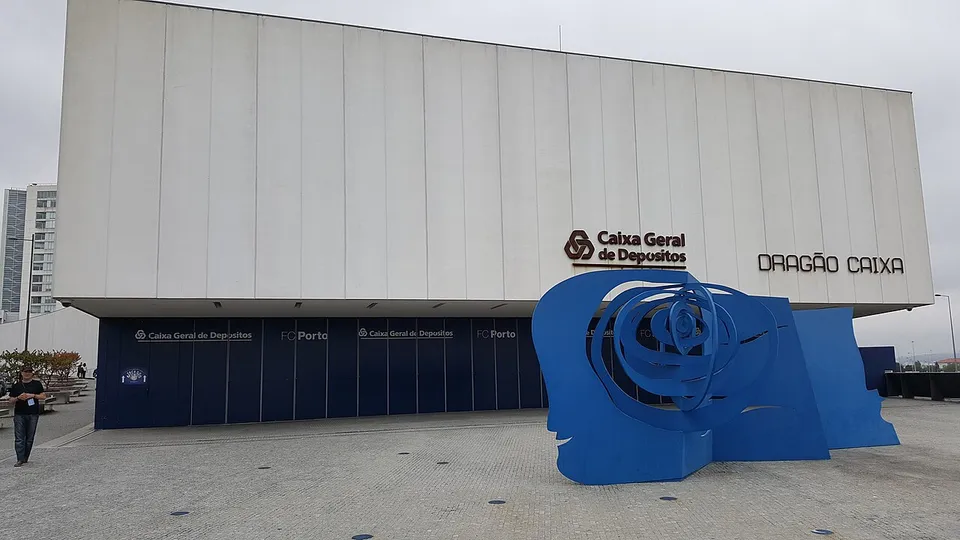 Арена «Dragao Arena»