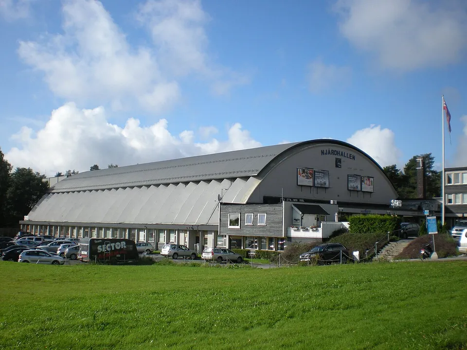 Арена «Njårdhallen»