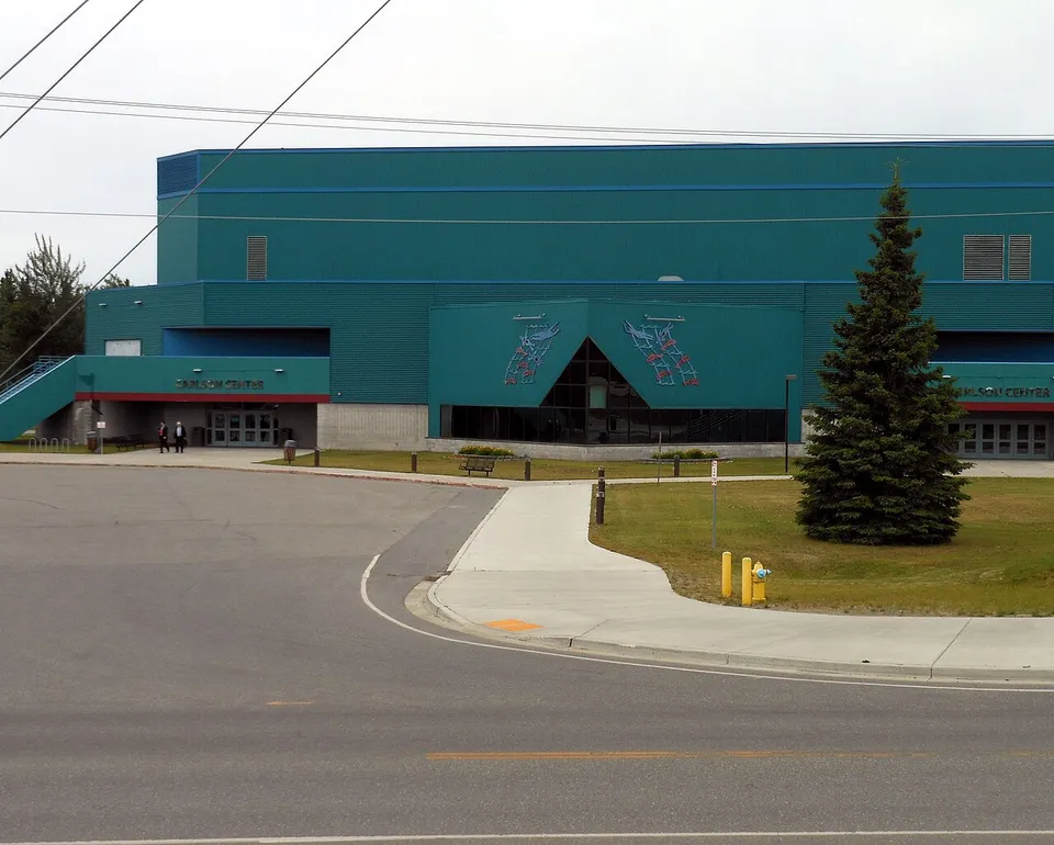 Ледовая арена «Carlson Center»