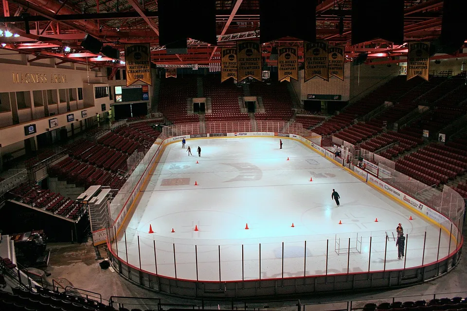 Ледовая арена «Magness Arena»