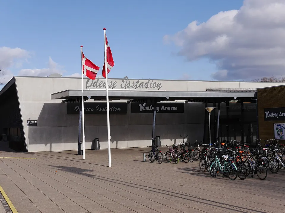 Ледовая арена «Odense Isstadion»
