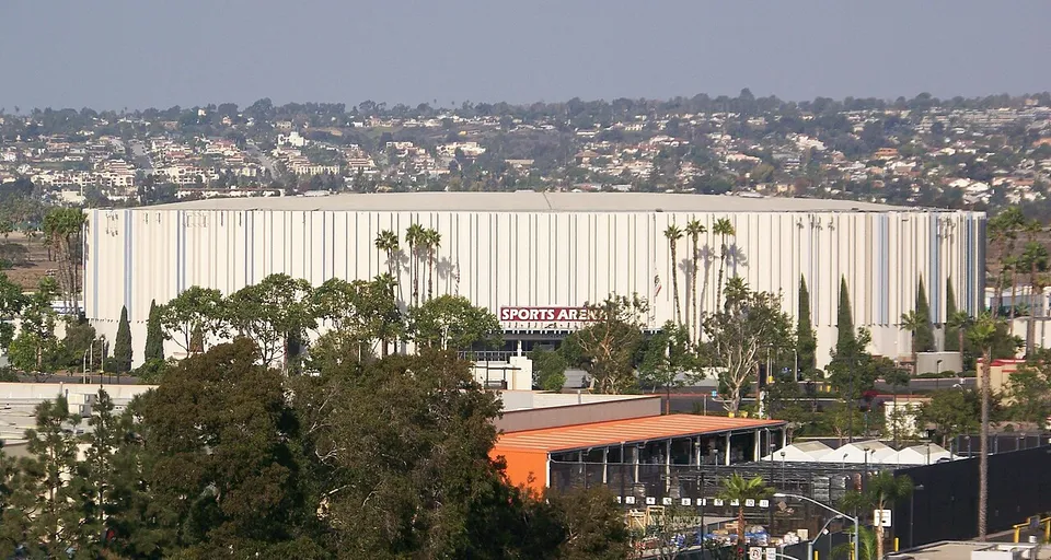 Ледовая арена «Pechanga Arena»
