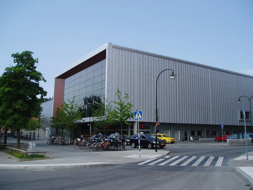 Арена «Arena Satelliten»