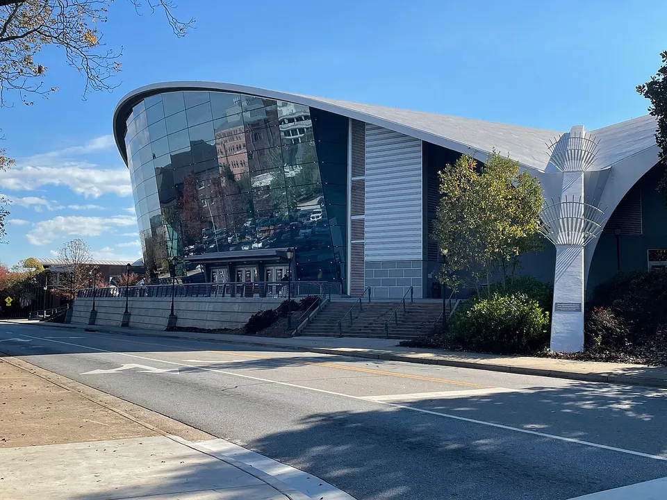 Арена «Stegeman Coliseum»